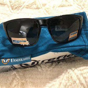 Unsinkable Seafarer sunglasses Ebony Color Blast